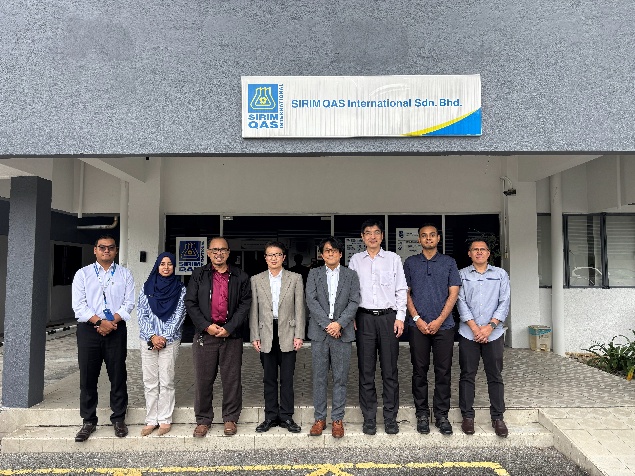 参加者との集合写真